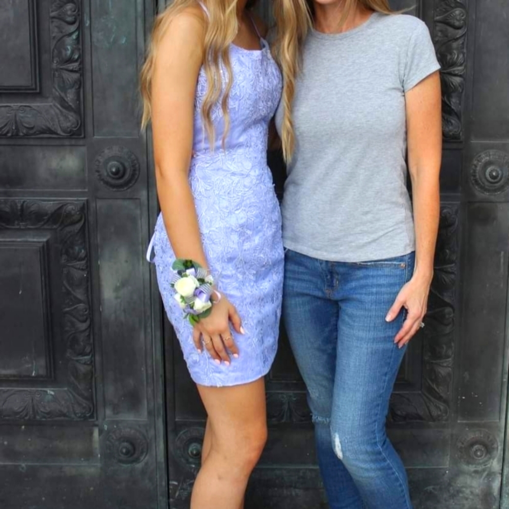 Gorgeous lavender party dress. Size 2